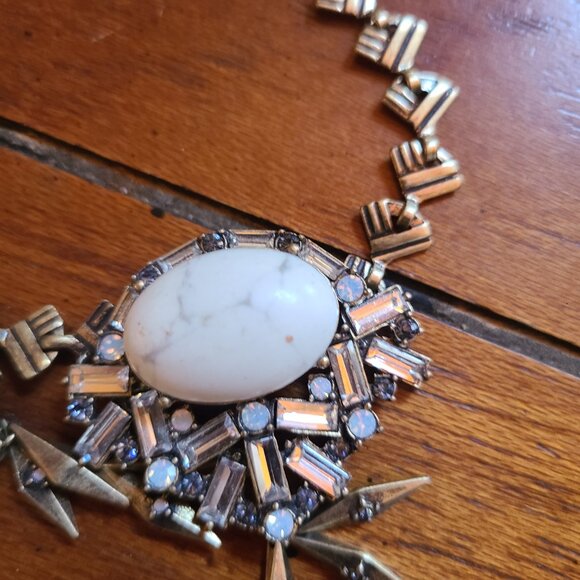 Chloe And Isabel Howlite Rhinestone Gem Necklace Statement Chunky 19" RARE! - Picture 5 of 10